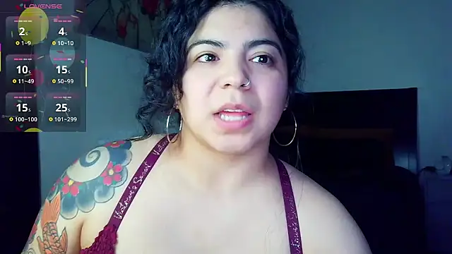 kimmiakiss22 online show from 11/06/25, 06:28