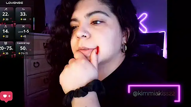 kimmiakiss22 online show from 02/12/26, 02:44