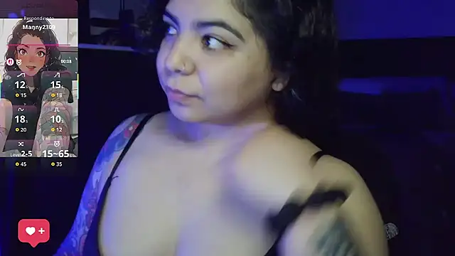 kimmiakiss22 online show from 04/24/26, 12:01