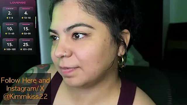 kimmiakiss22 online show from 10/30/25, 10:06