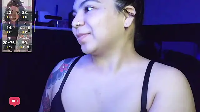 kimmiakiss22 online show from 03/28/26, 02:12