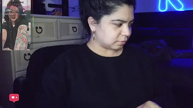 kimmiakiss22 online show from 03/19/26, 02:44