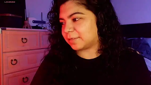 kimmiakiss22 online show from 01/08/26, 12:49