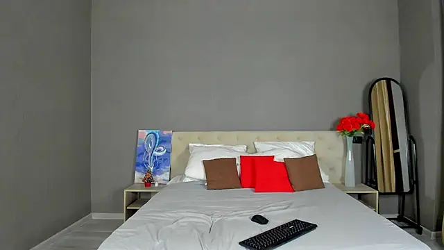 Snapshot of Katerina_Ray chatting on 01/07/25, 11:58 Katerina Ray online show from 01/07/25, 11:58