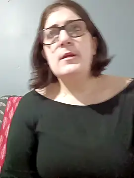 Lolabeluccia xh  online show from 02/09/26, 07:28