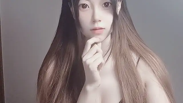 Snapshot of VaerySaenz chatting on 10/07/25, 03:07 VaerySaenz online show from 10/07/25, 03:07