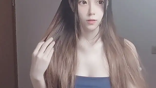 Snapshot of VaerySaenz chatting on 09/30/25, 05:13 VaerySaenz online show from 09/30/25, 05:13