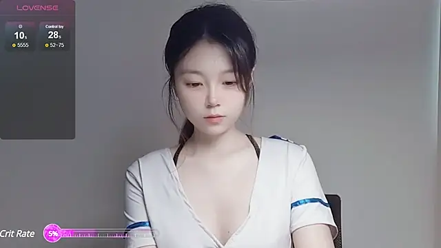 Snapshot of VaerySaenz chatting on 03/15/25, 02:35 VaerySaenz online show from 03/15/25, 02:35