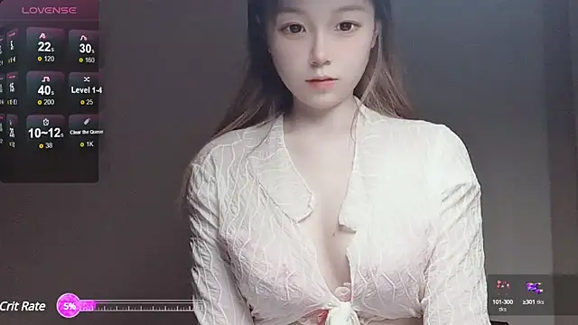 Snapshot of VaerySaenz chatting on 03/16/25, 11:27 VaerySaenz online show from 03/16/25, 11:27