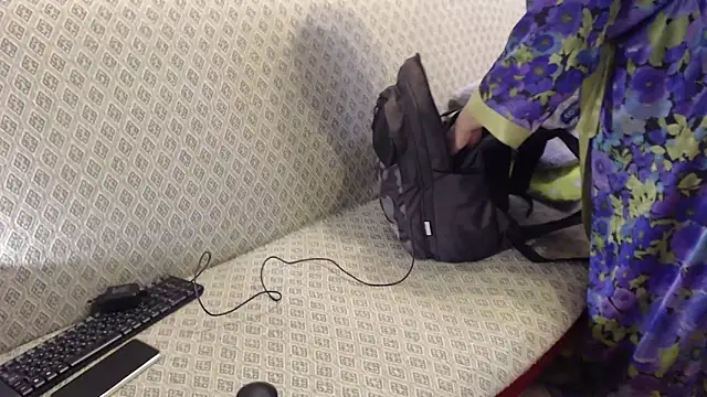 zarinafonliberman online show from 10/05/25, 03:58