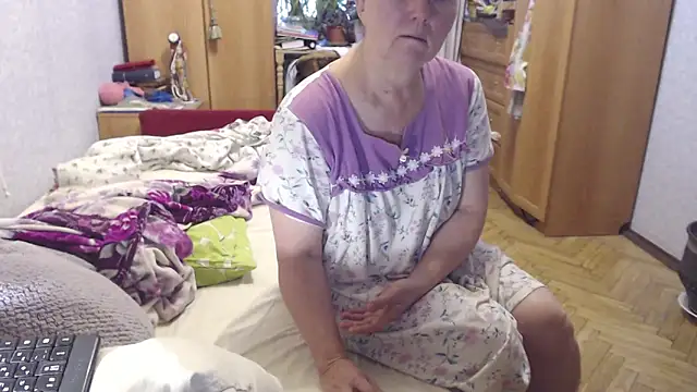 zarinafonliberman online show from 10/16/25, 05:49