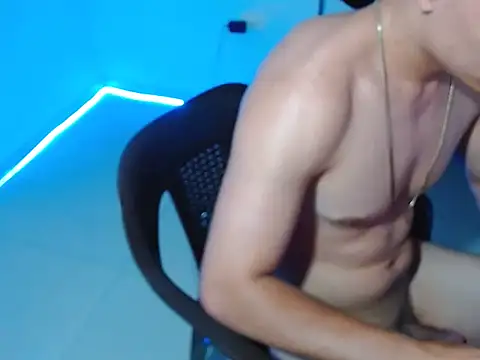 Snapshot of SHAT_SEX chatting on 04/28/26, 02:27 SHAT SEX online show from 04/28/26, 02:27
