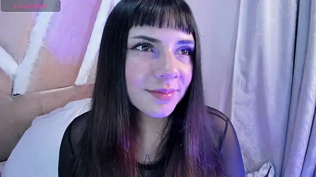 xhinata hyugax online show from 12/14/25, 11:21