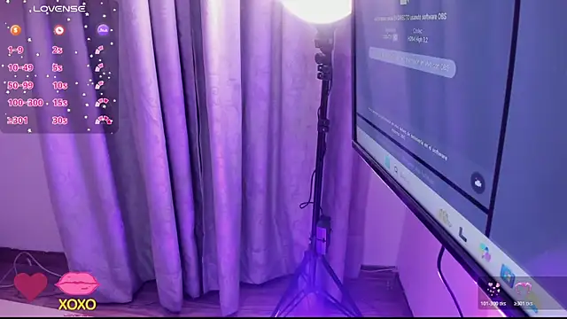xhinata hyugax online show from 05/14/26, 11:35