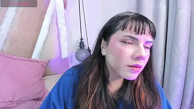 xhinata hyugax online show from 01/13/26, 11:41