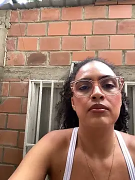 cataleya-miller  online show from 12/22/25, 09:26