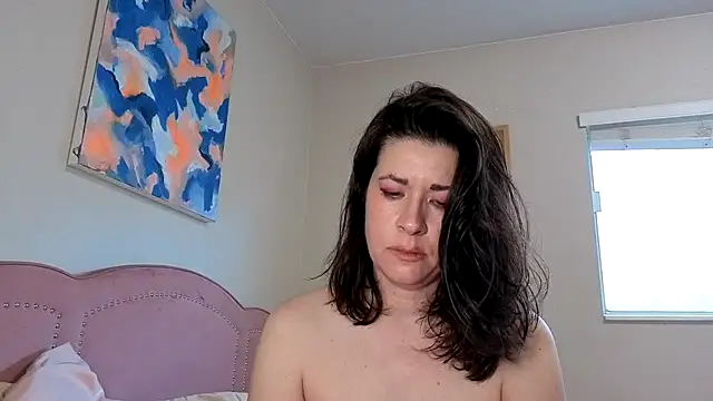 highly inappropriate online show from 03/19/26, 02:17