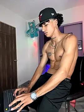 mike casseano online show from 09/29/25, 10:37