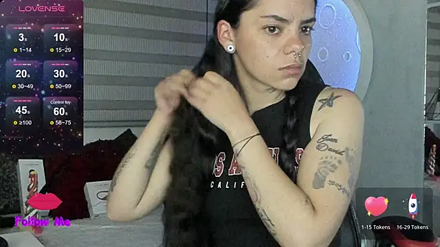 natasha logan  online show from 07/27/26, 04:08