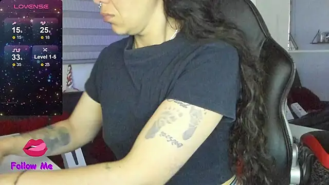 natasha logan  online show from 03/07/26, 04:08