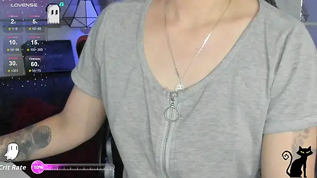 natasha logan  online show from 12/19/25, 04:05