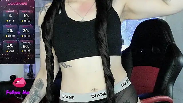 natasha logan  online show from 03/16/26, 04:09