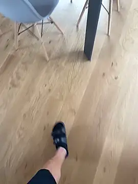 Fellix online show from 10/20/25, 10:27