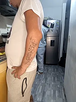 catire2323 online show from 02/20/26, 01:46