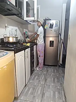 catire2323 online show from 02/03/26, 02:53