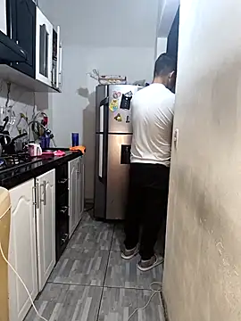 catire2323 online show from 03/26/26, 04:11