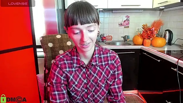 Snapshot of TayanaJons chatting on 09/25/25, 07:03 TayanaJons online show from 09/25/25, 07:03