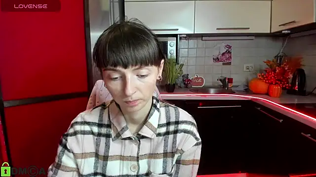 Snapshot of TayanaJons chatting on 12/02/25, 08:05 TayanaJons online show from 12/02/25, 08:05