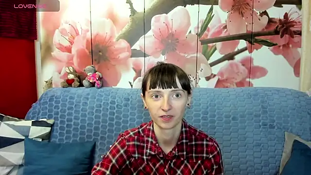 TayanaJons online show from 05/11/26, 07:21
