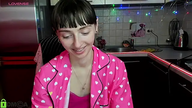 Snapshot of TayanaJons chatting on 03/19/25, 10:55 TayanaJons online show from 03/19/25, 10:55