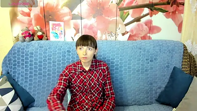 TayanaJons online show from 06/03/26, 07:42