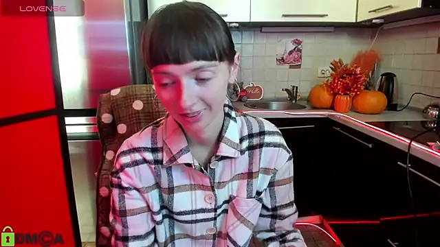 Snapshot of TayanaJons chatting on 09/26/25, 07:04 TayanaJons online show from 09/26/25, 07:04