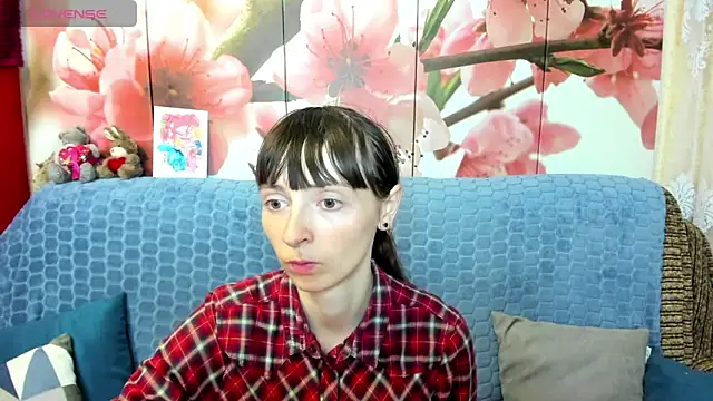 TayanaJons online show from 05/30/26, 07:36