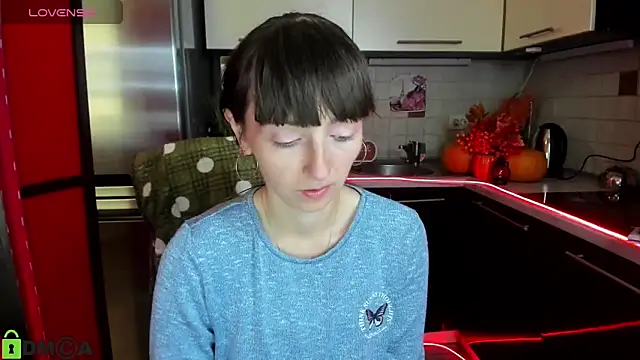 Snapshot of TayanaJons chatting on 10/07/25, 06:58 TayanaJons online show from 10/07/25, 06:58