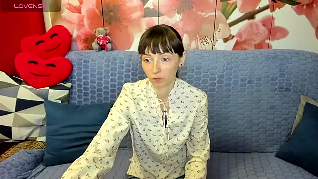 TayanaJons online show from 05/04/26, 07:00
