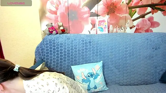 TayanaJons online show from 06/04/26, 09:14