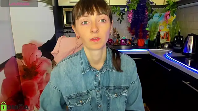 TayanaJons online show from 04/03/26, 07:15