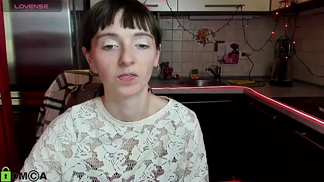 Snapshot of TayanaJons chatting on 03/06/25, 11:03 TayanaJons online show from 03/06/25, 11:03