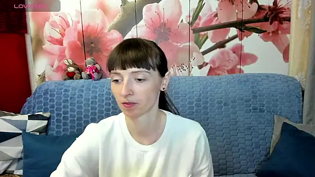 TayanaJons online show from 05/08/26, 07:23