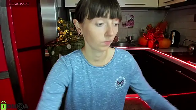 Snapshot of TayanaJons chatting on 10/09/25, 07:09 TayanaJons online show from 10/09/25, 07:09