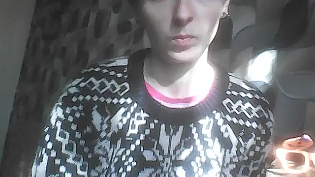 Snapshot of TayanaJons chatting on 10/27/25, 08:04 TayanaJons online show from 10/27/25, 08:04