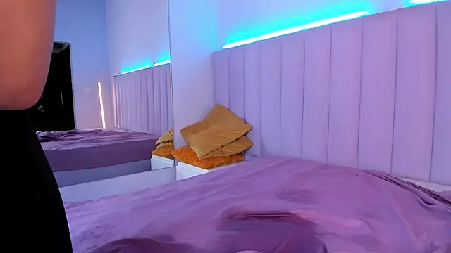 abbytheran online show from 02/04/25, 10:55