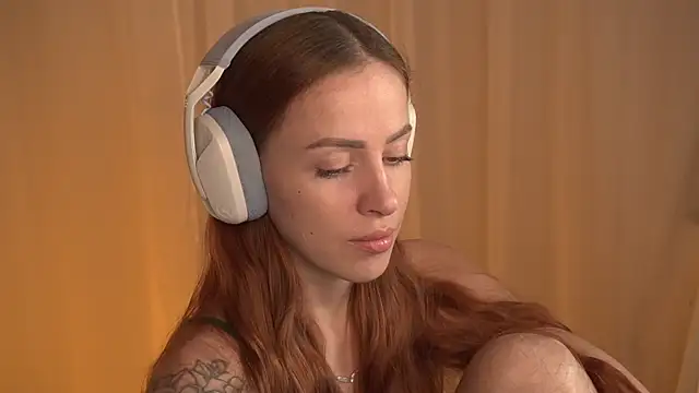 Poni DII online show from 12/15/25, 10:21