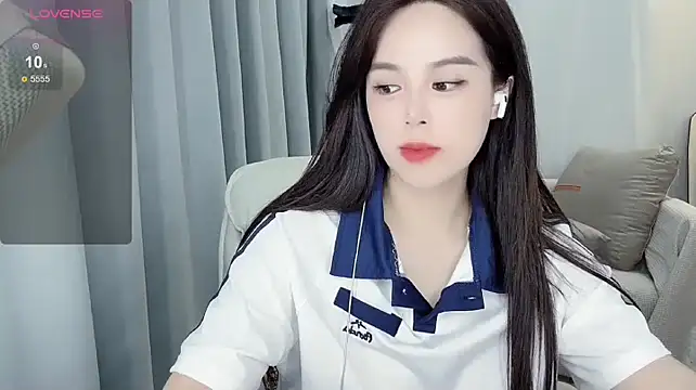 Snapshot of hknana chatting on 03/10/25, 02:48 hknana online show from 03/10/25, 02:48