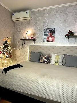 StripBianka online show from 12/19/25, 07:55