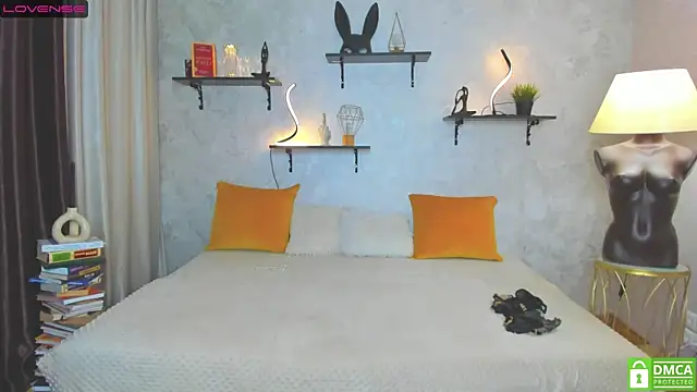 Snapshot of StripBianka chatting on 03/14/25, 04:30 StripBianka online show from 03/14/25, 04:30